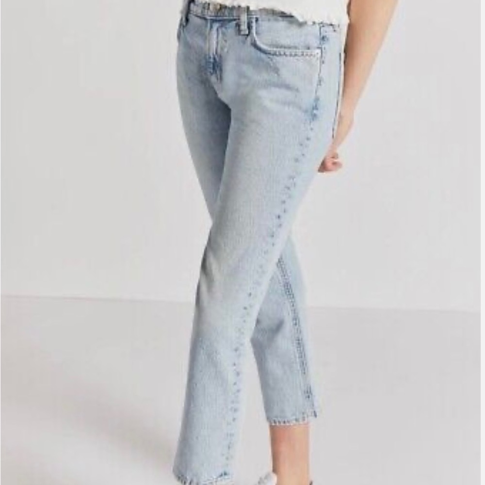 Light Wash Women’s Straight Jeans - Brand: